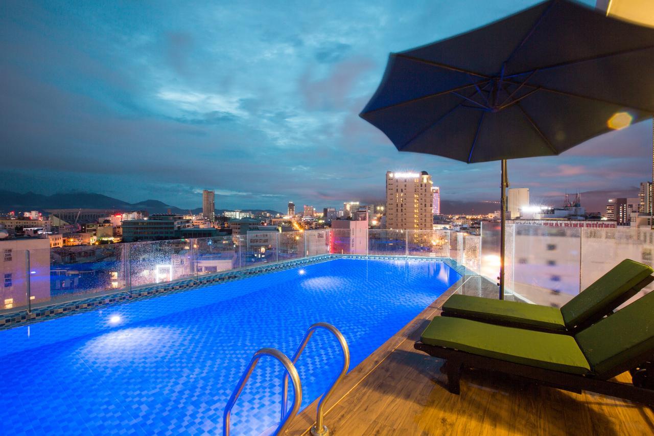 Central Hotel & Spa Danang מראה חיצוני תמונה